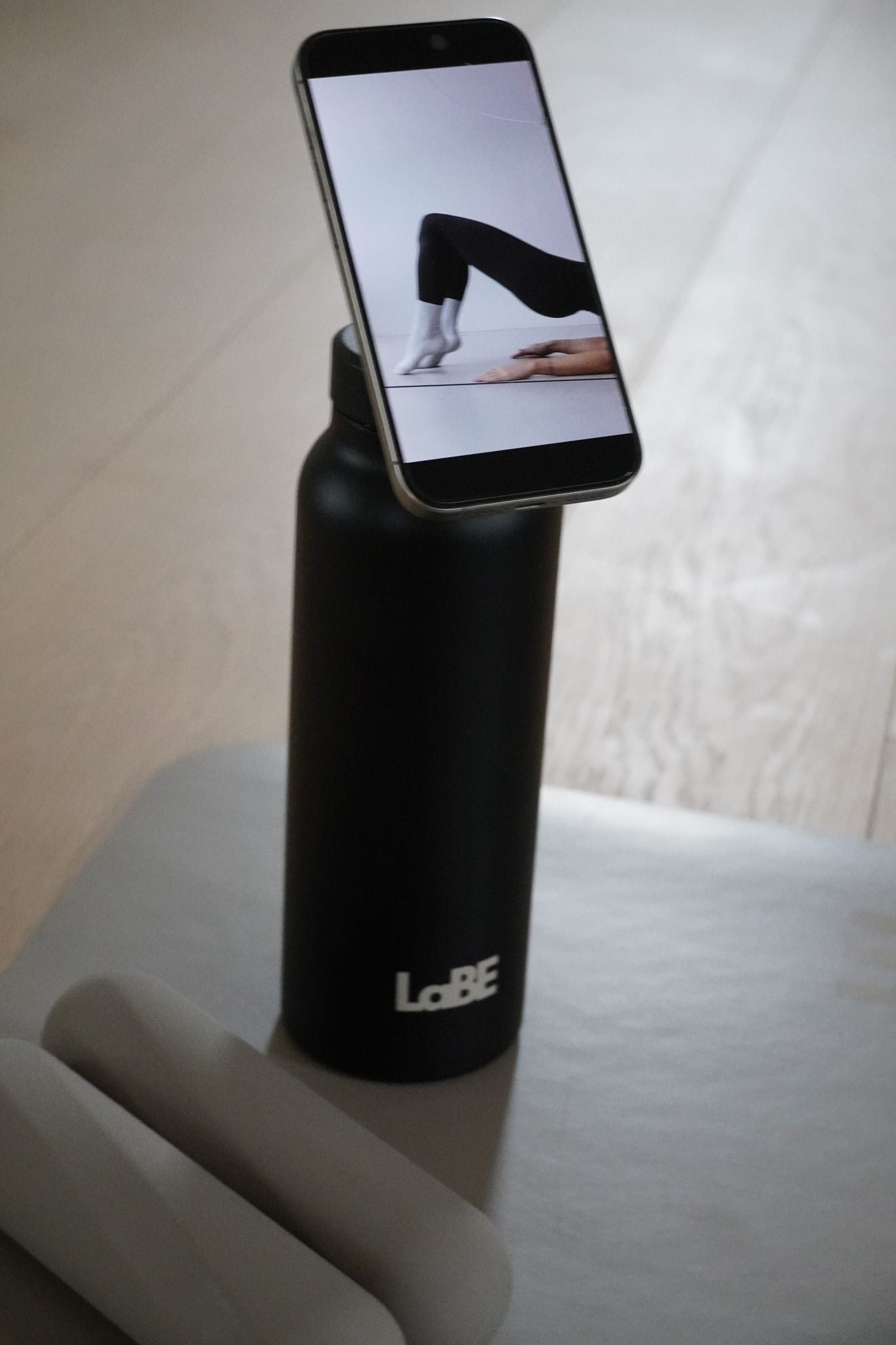 Trinkflasche mit Magnet 710ml schwarz