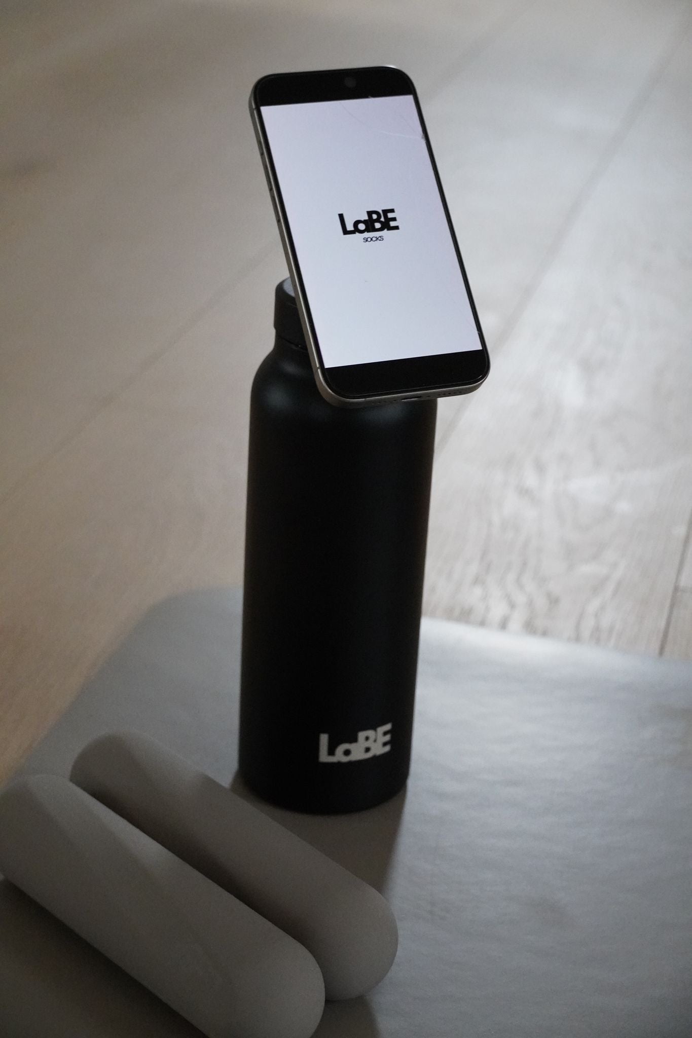 Trinkflasche mit Magnet 710ml schwarz